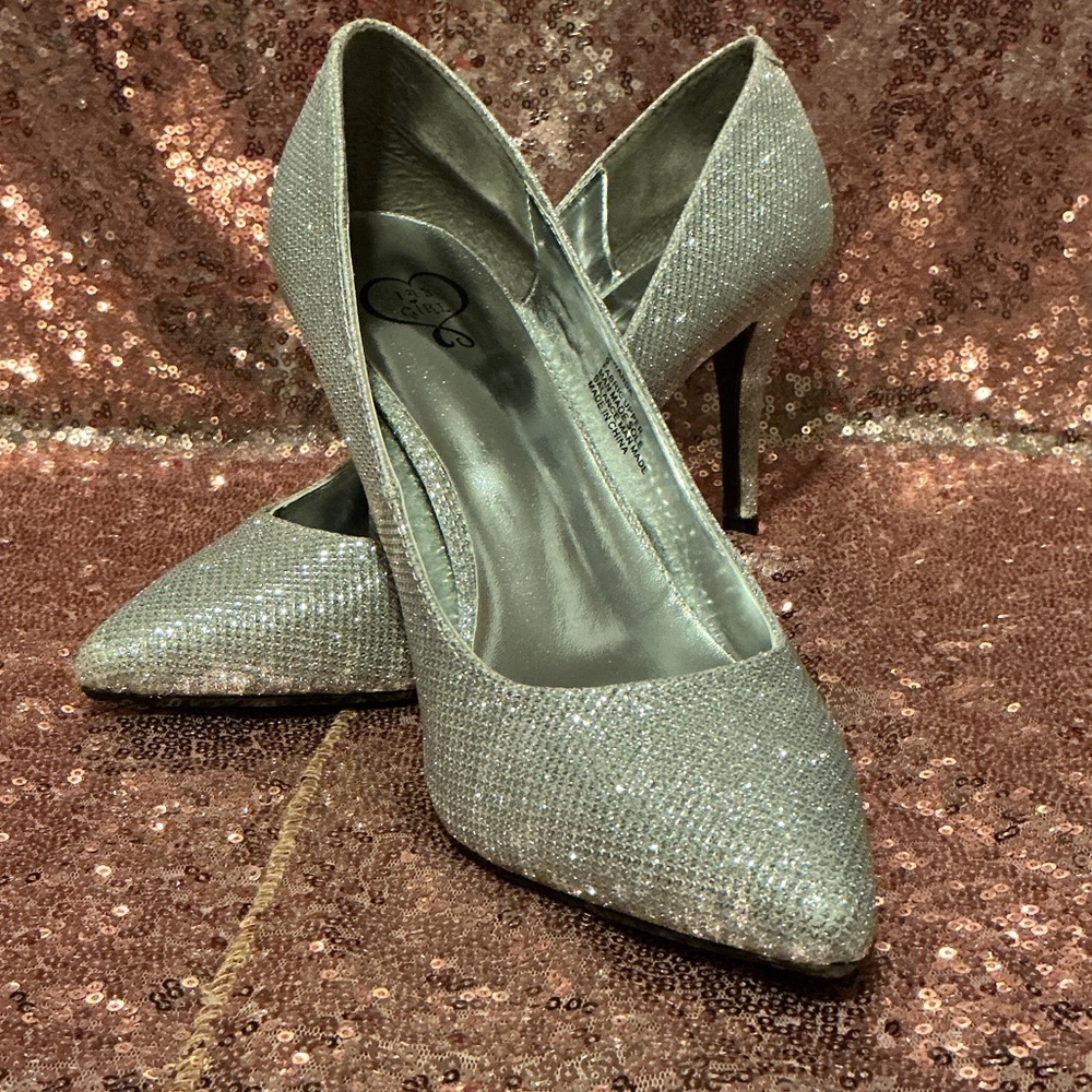 143 Girl Glittering Silver Heels